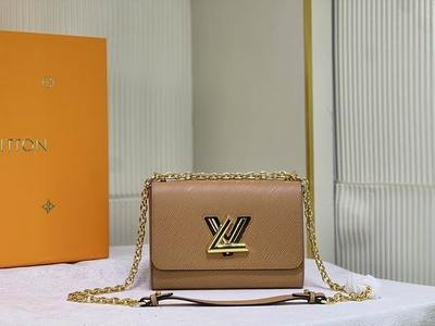 LV Handbags 895